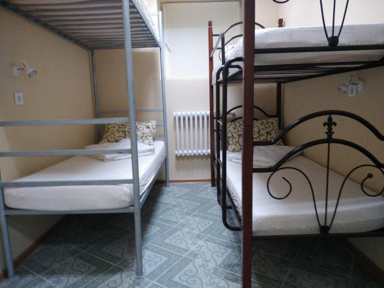 Адмирал Хостел Odessa Exteriör bild